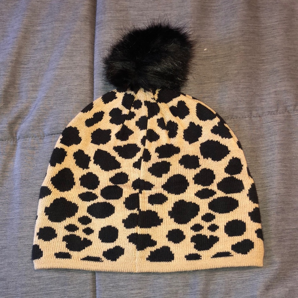 Brand new Vera Bradley knit hat, NEW